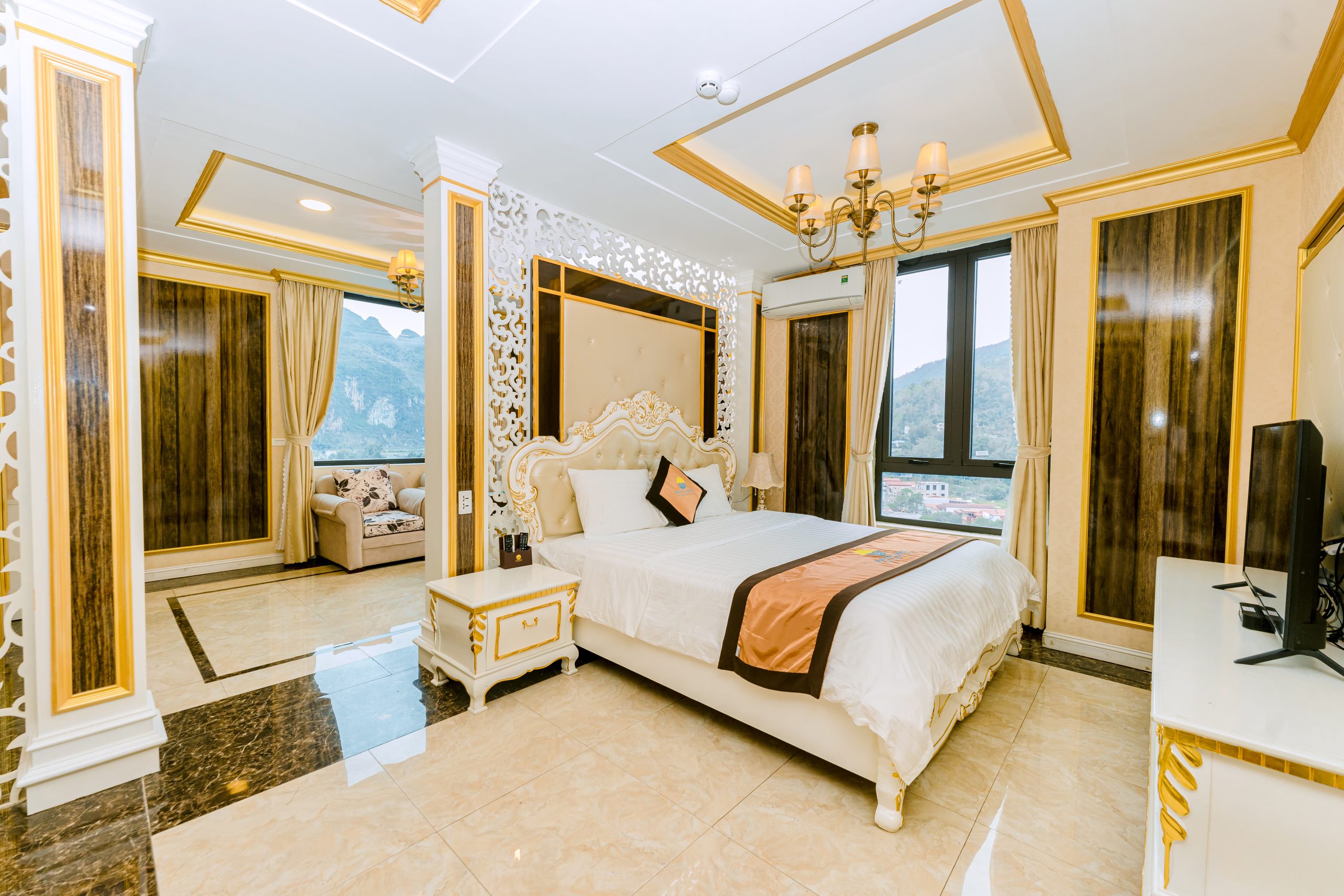 Diamond suite